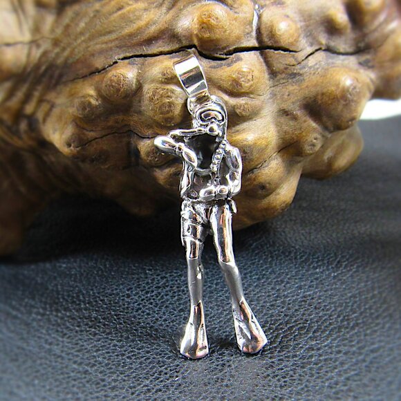Solid 925 Sterling Silver Scuba Diver Pendant, Deep Sea Aquanaut Jewelry - Picture 1 of 7